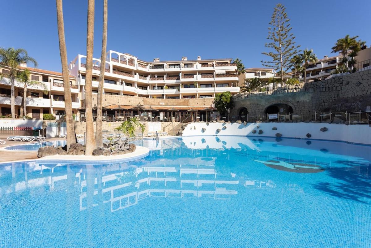 Green Oasis With Pool Access In Amarilla Golf San Miguel de Abona Ngoại thất bức ảnh